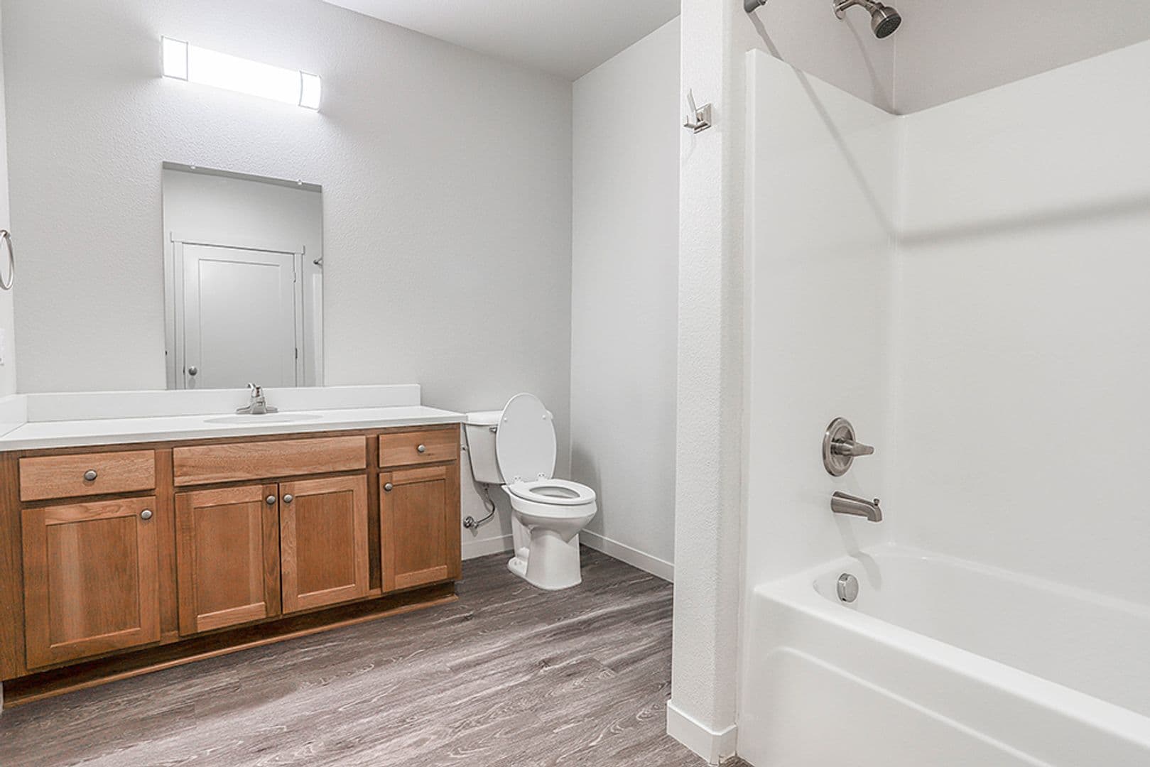 Gresham Apartment: 459 SE 192nd Ave