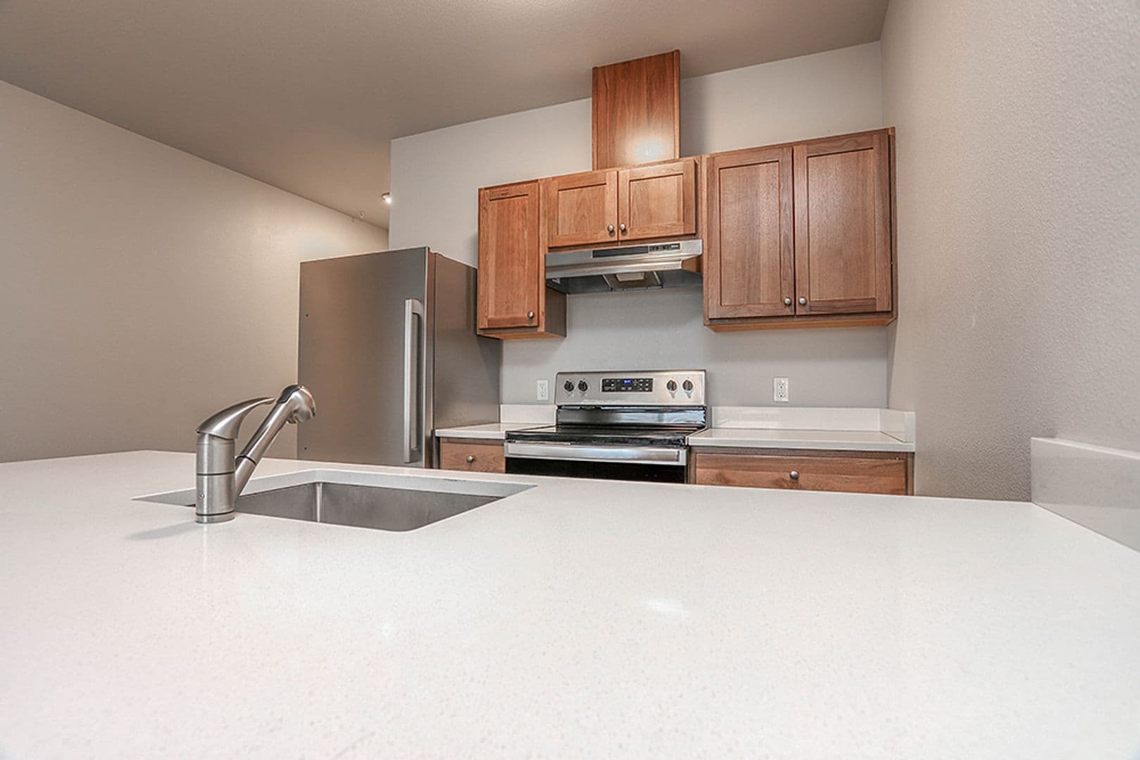 Gresham Apartment: 459 SE 192nd Ave