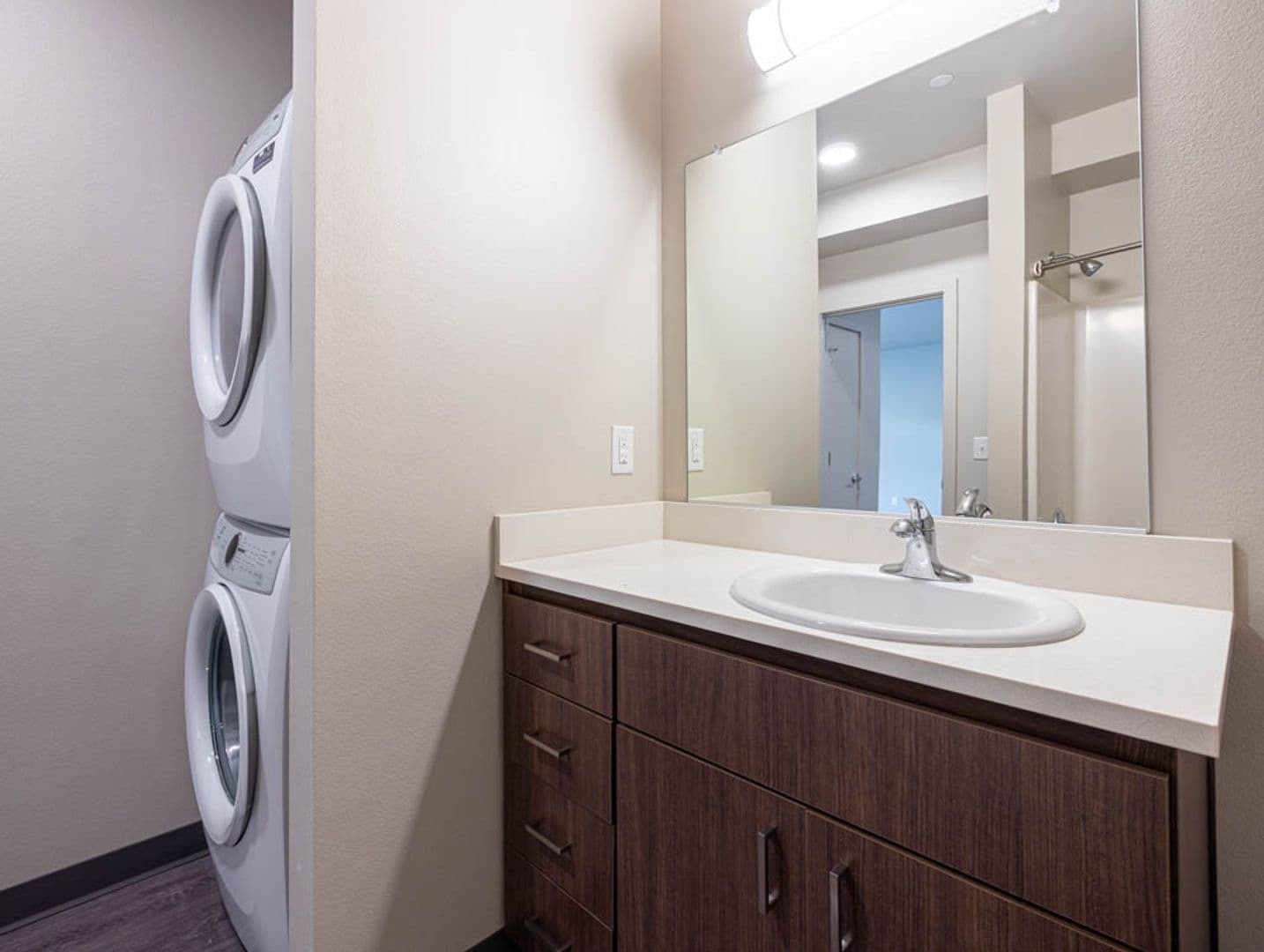 Fairview Apartment: 1650 NE Market Drive