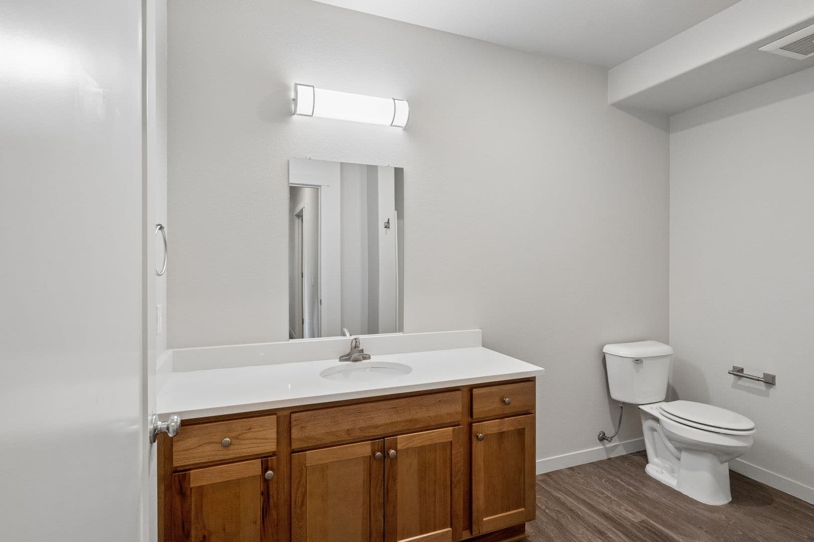 Gresham Apartment: 459 SE 192nd Ave