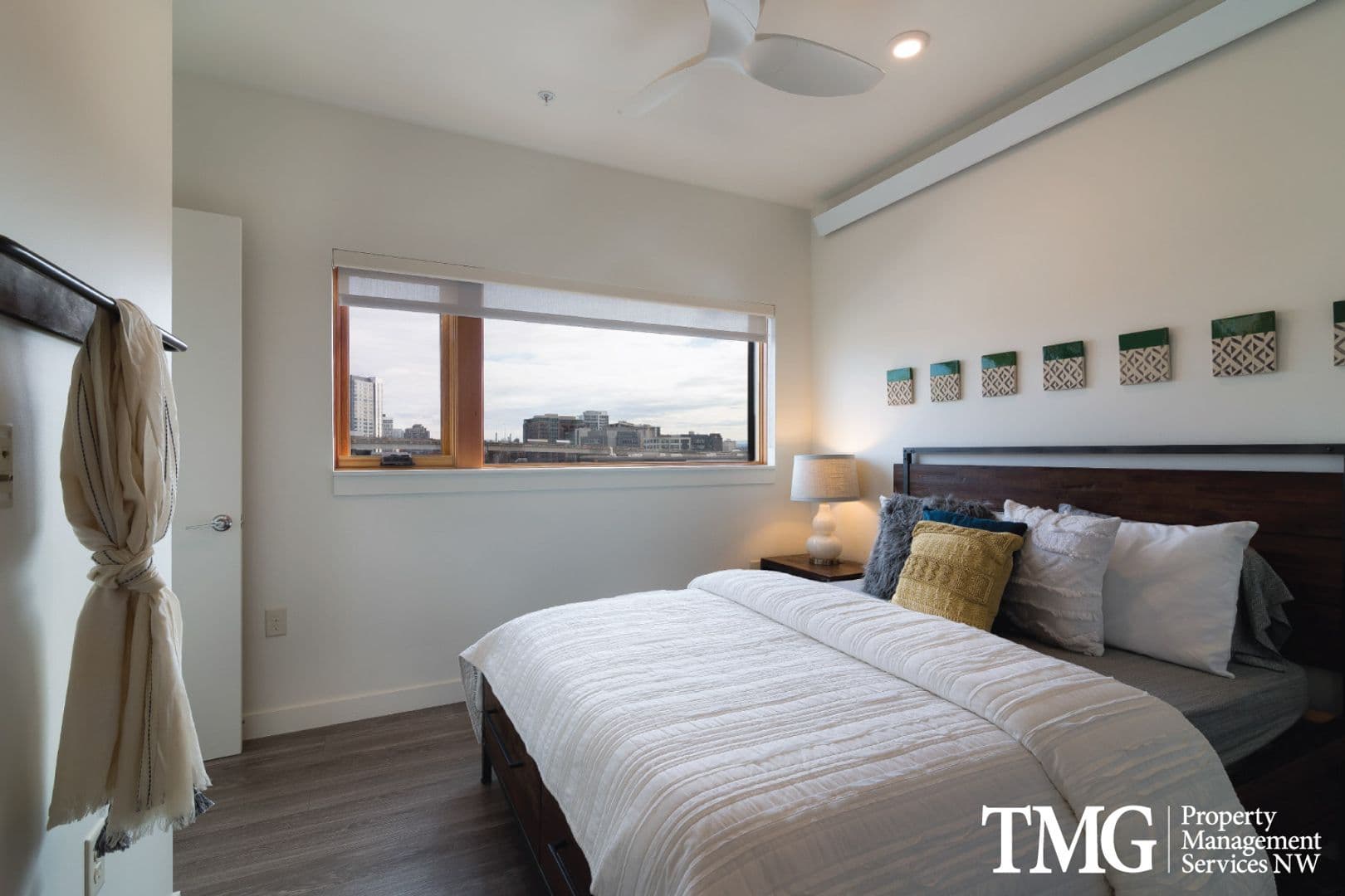 Portland Apartment: 1315 NW 19th Ave