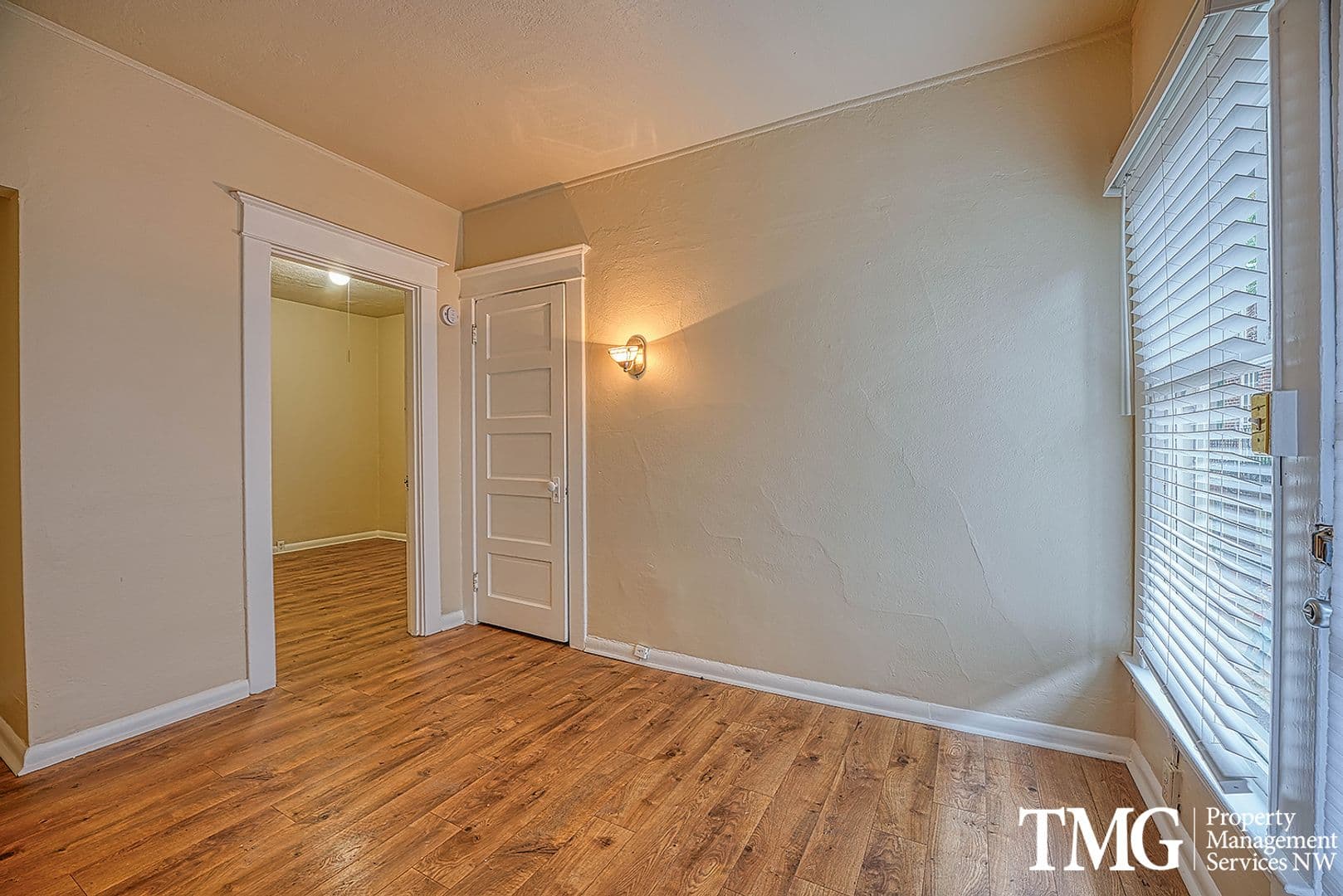 Portland Apartment: 2733 NW Thurman St.