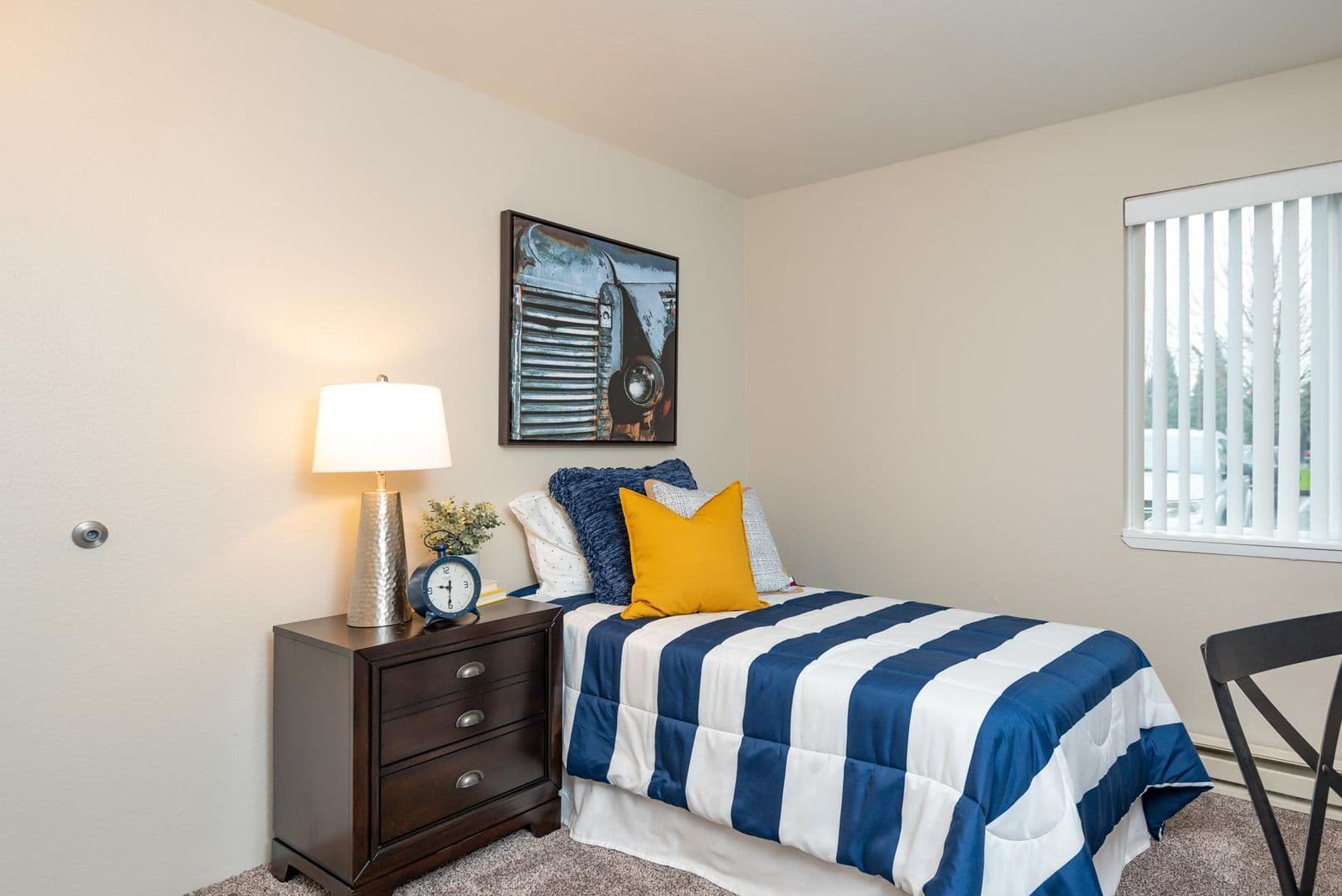 Troutdale Apartment: 2079 SW 257th Dr