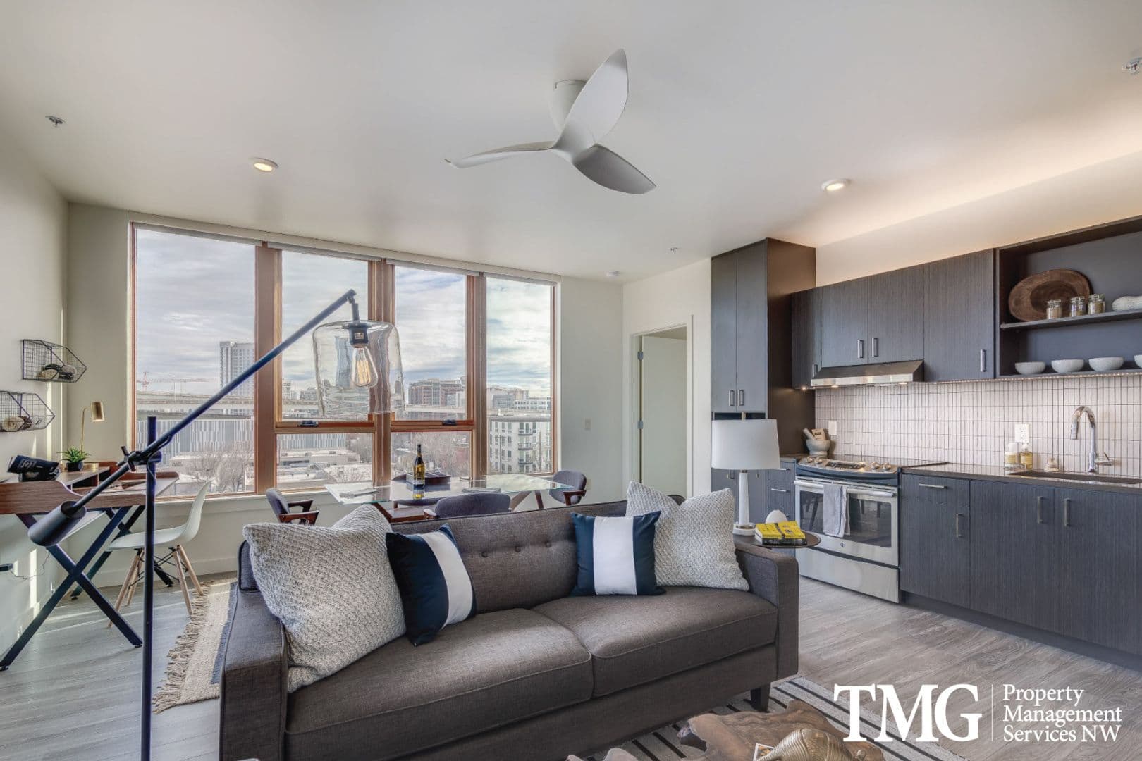 Portland Apartment: 1315 NW 19th Ave
