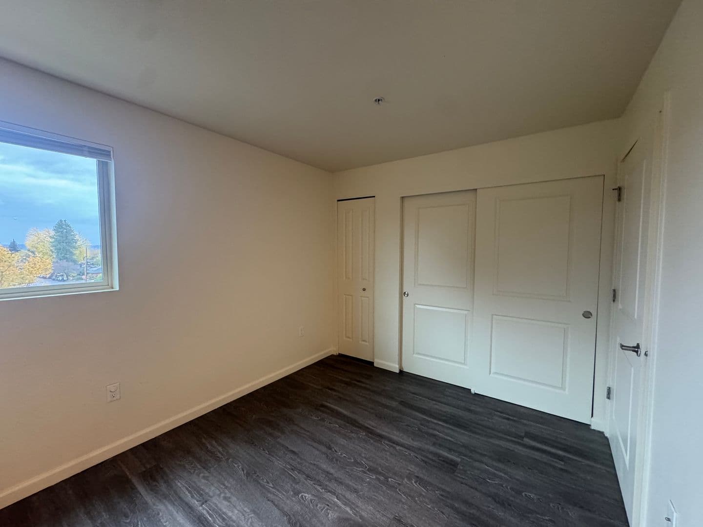 Portland Apartment: 6811 NE Grand Avenue