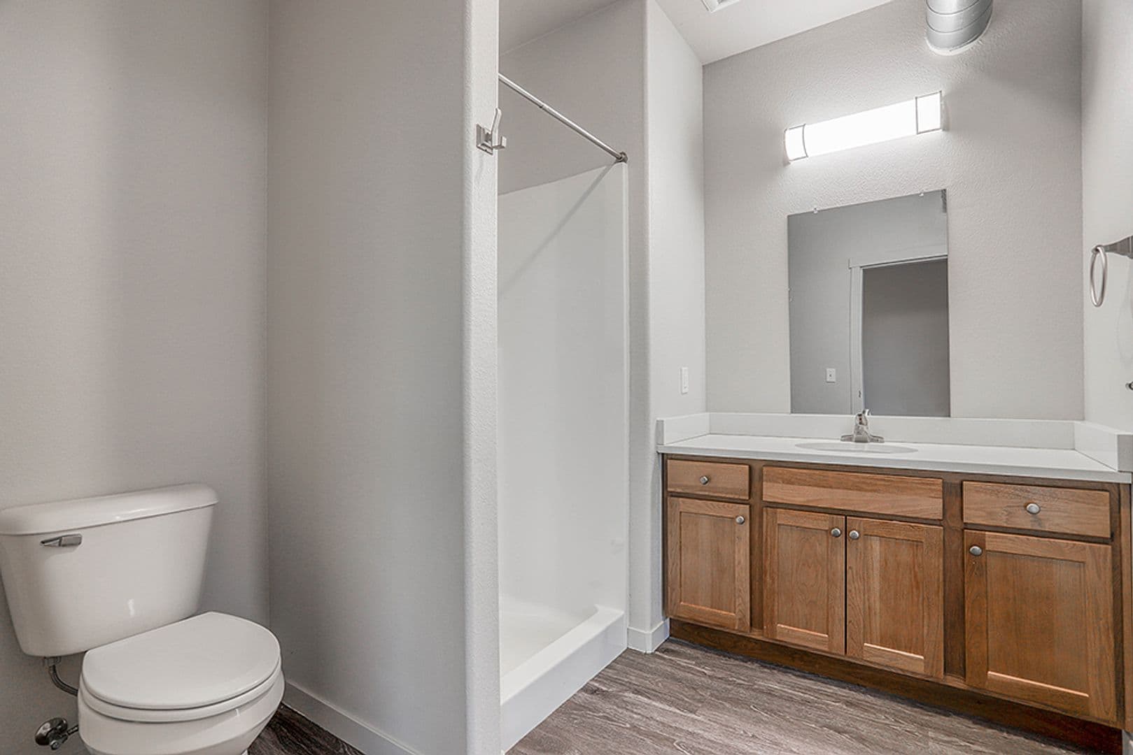 Gresham Apartment: 459 SE 192nd Ave