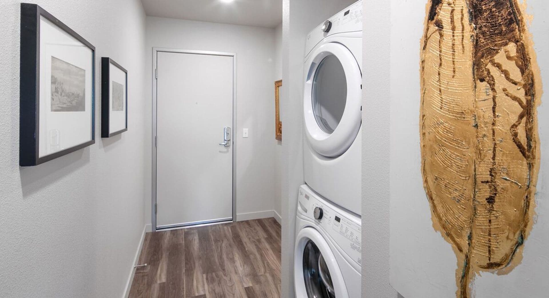 Portland Apartment: 7400 SE Milwaukie Ave