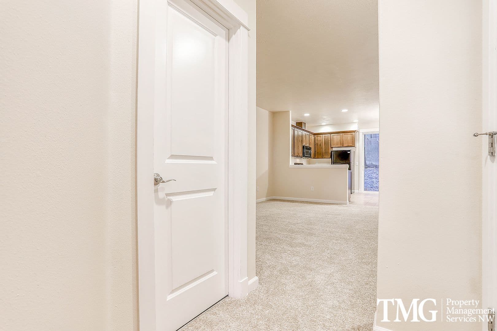 Gresham Apartment: Chase Landing