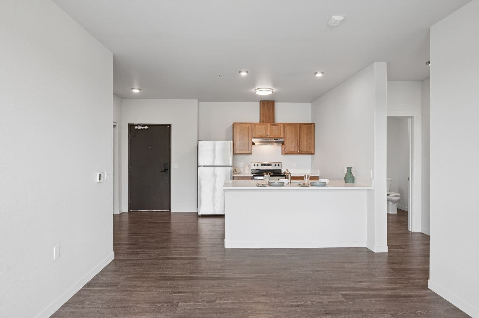 Gresham Apartment: 459 SE 192nd Ave