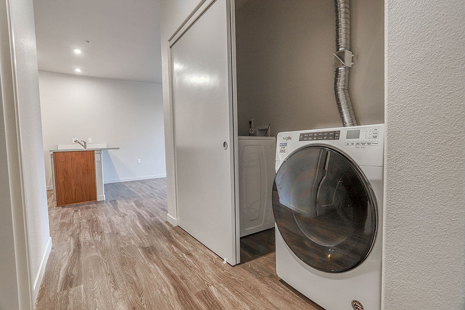 Gresham Apartment: 459 SE 192nd Ave