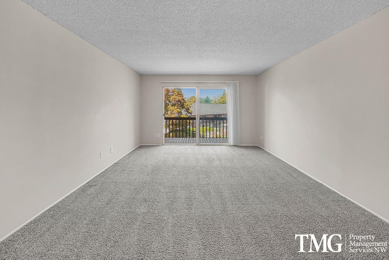 Portland Apartment: 4929 SW Scholls Ferry Rd