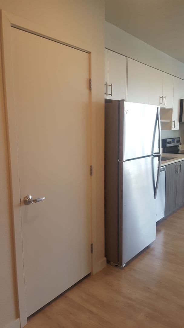 Portland Apartment: 7400 SE Milwaukie Ave