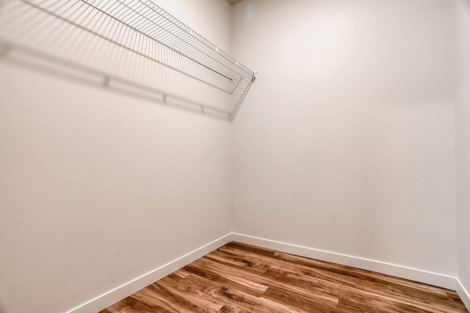 Gresham Apartment: 459 SE 192nd Ave