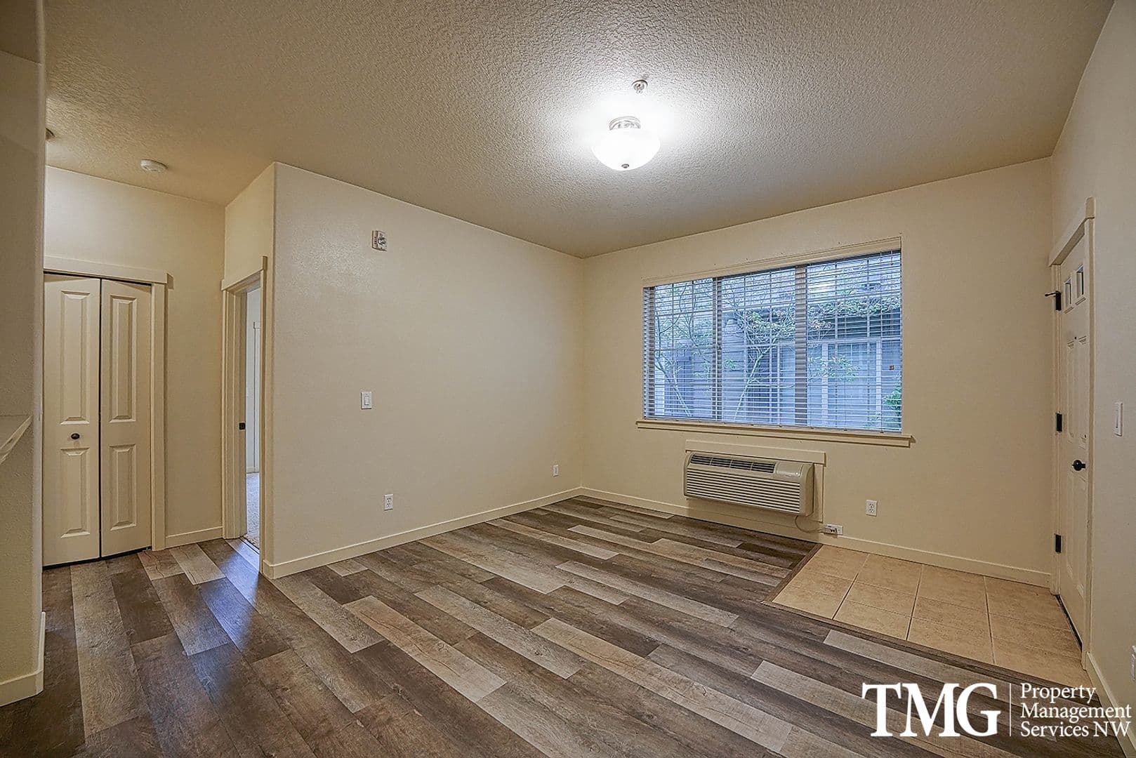 Beaverton House: 856 NE Wheelock Place