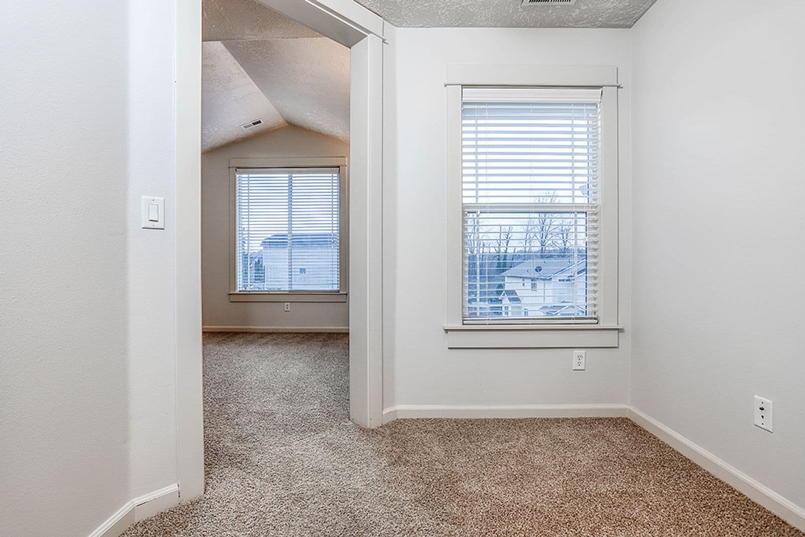 Gresham Apartment: Chase Landing