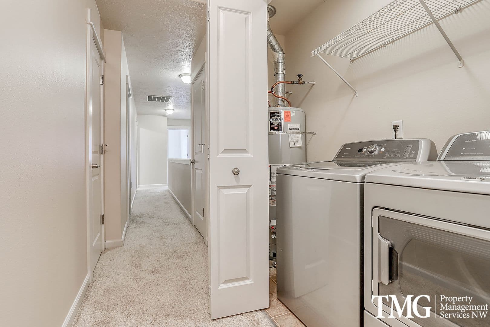 Gresham Apartment: Chase Landing