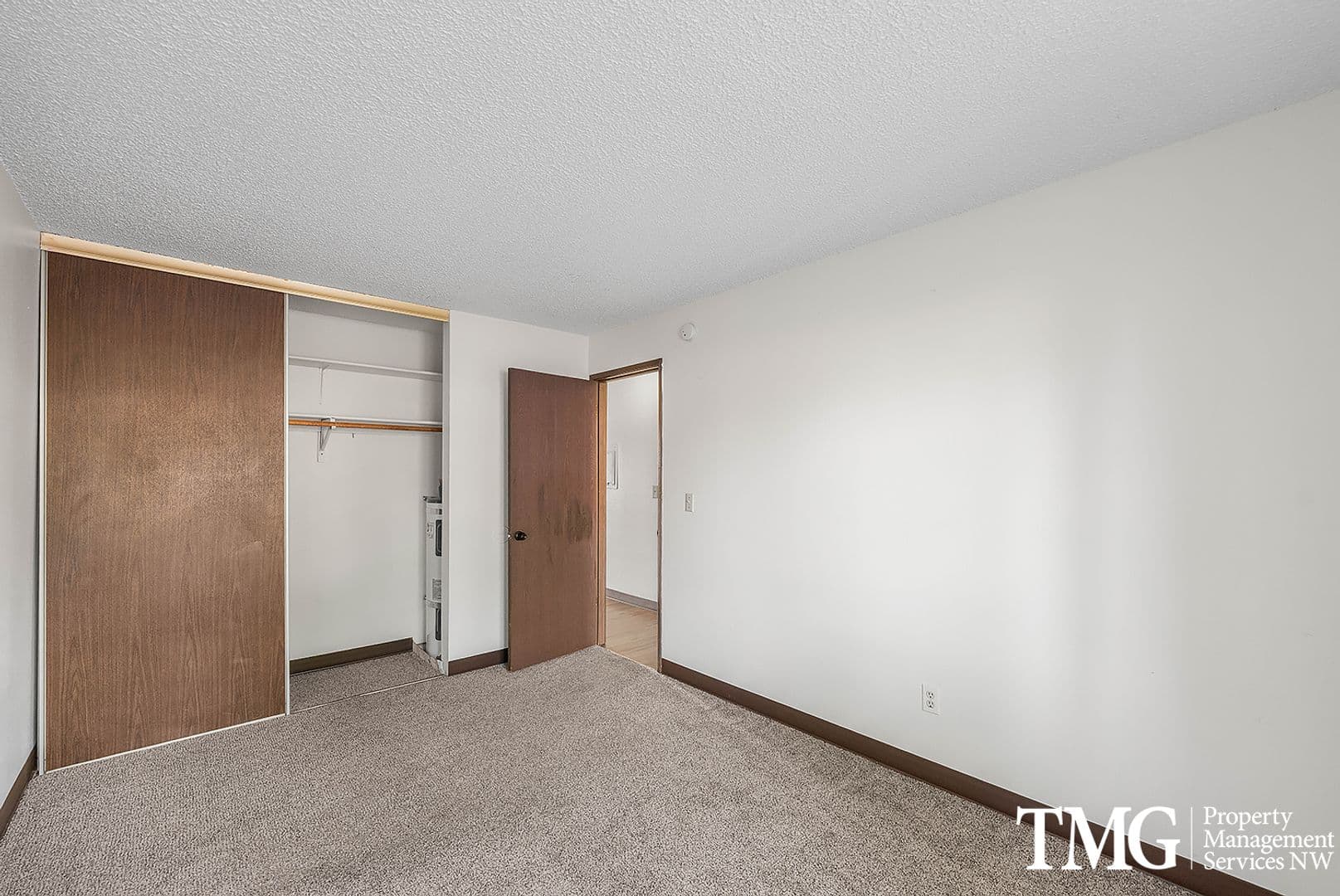 Oregon City Apartment: 1840 Molalla Ave