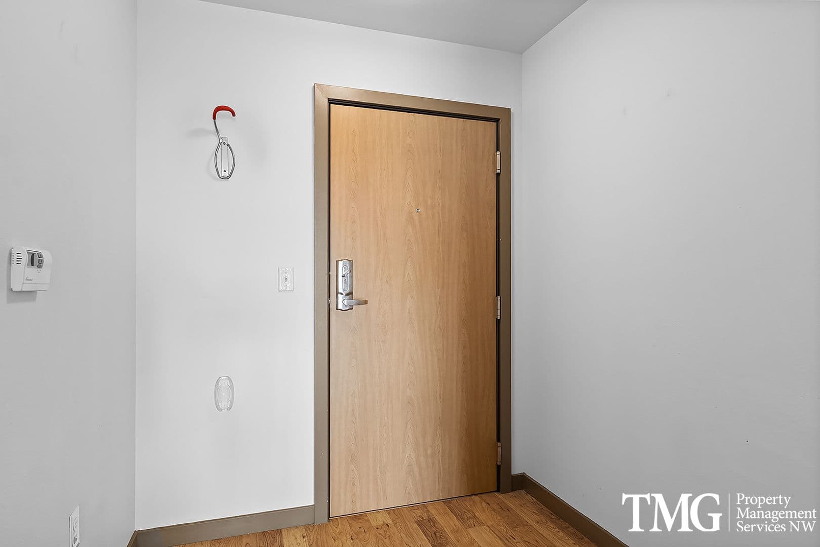 Portland Apartment: 3916 S Corbett Ave