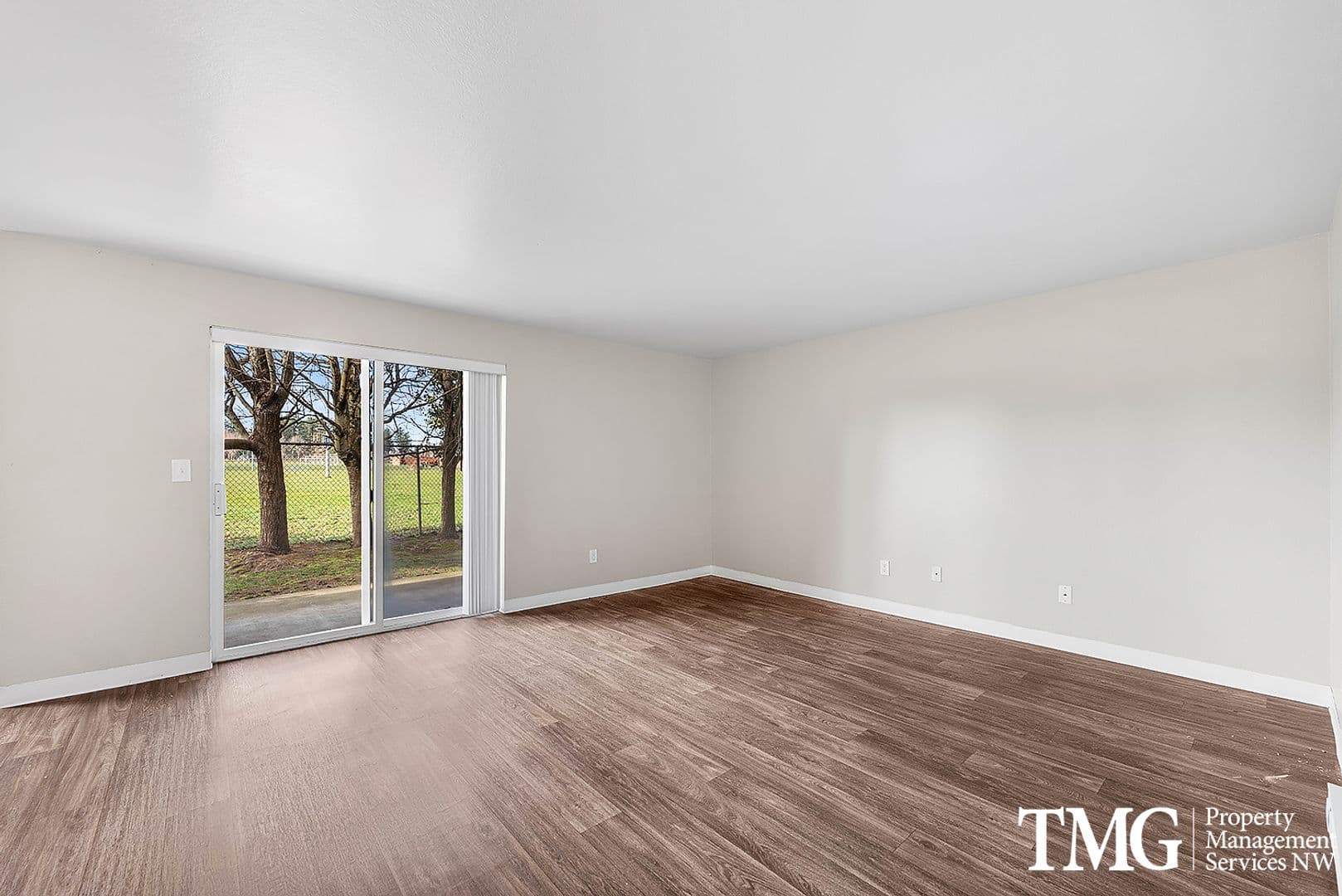 Troutdale Apartment: 2079 SW 257th Dr