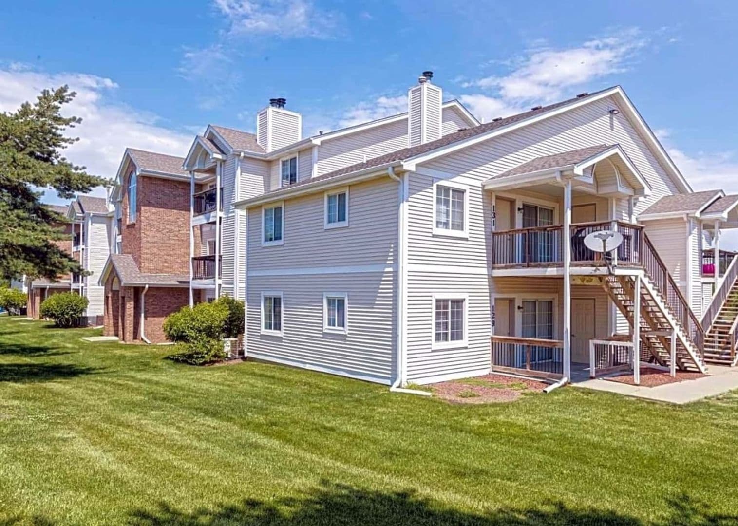 West Des Moines Apartment: 4001 EP True Parkway