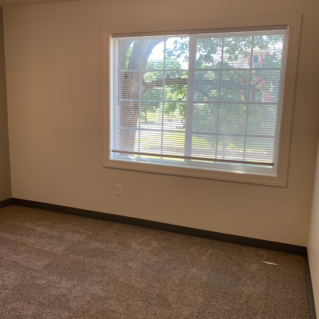 Des Moines Apartment: 1126 25th Street