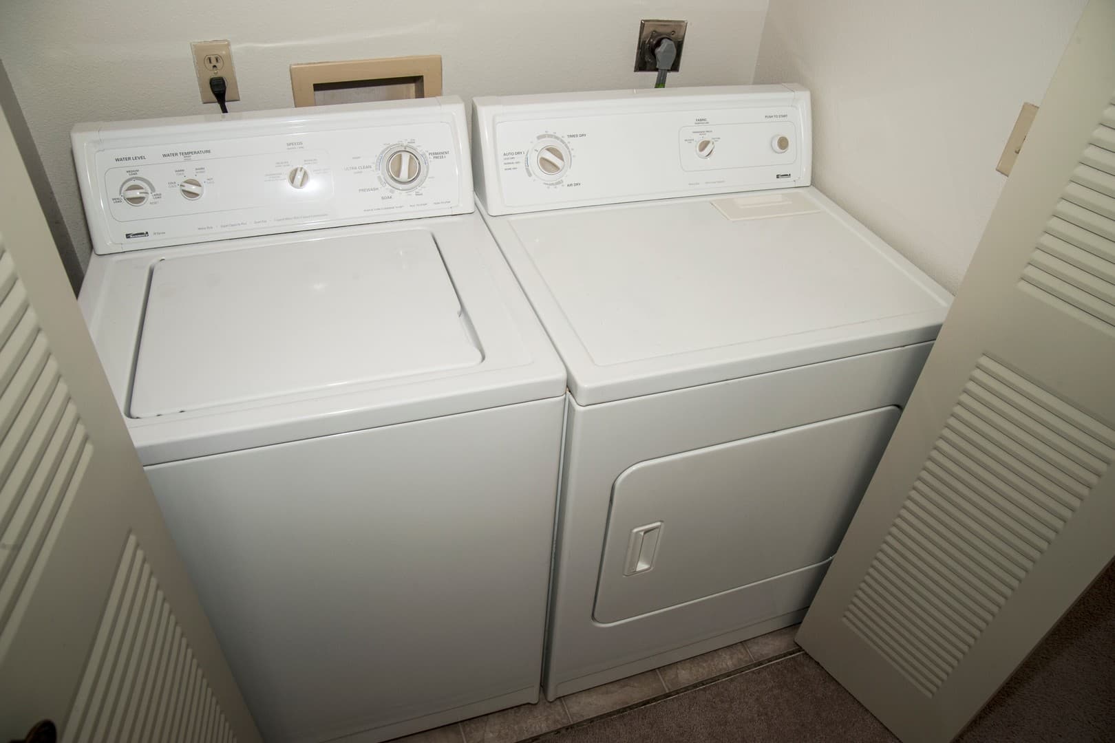 West Des Moines Apartment: 4001 EP True Parkway