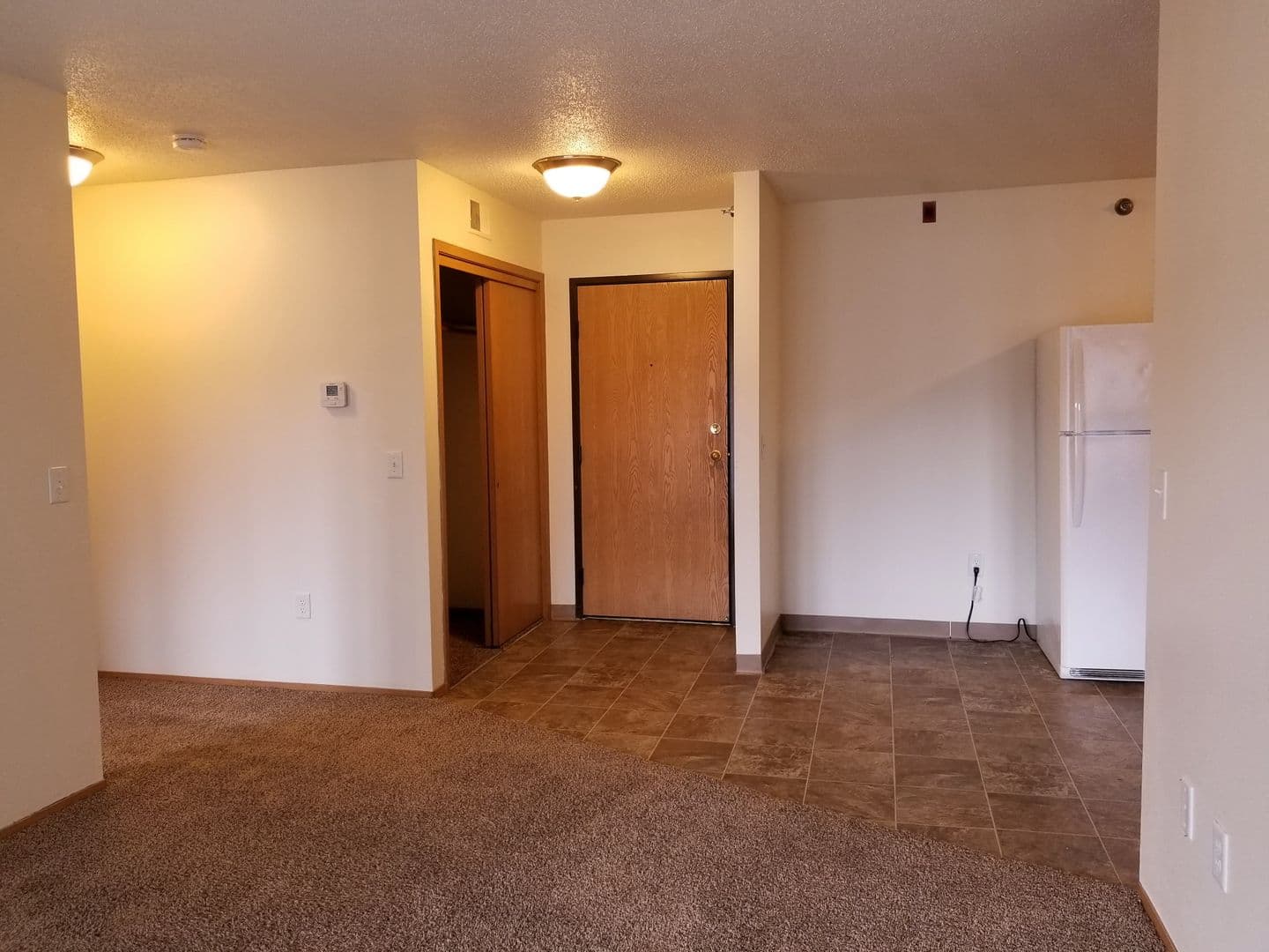 Des Moines Apartment: 4010 University Avenue