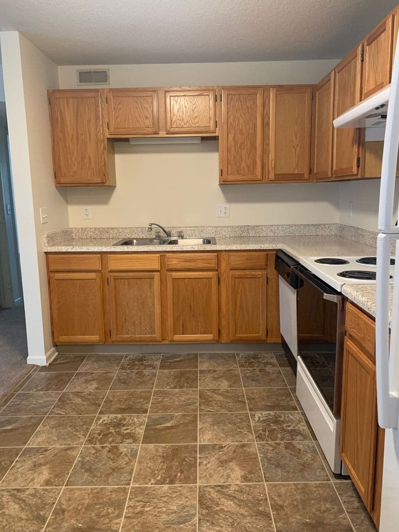 Des Moines Apartment: 1100 24th Street