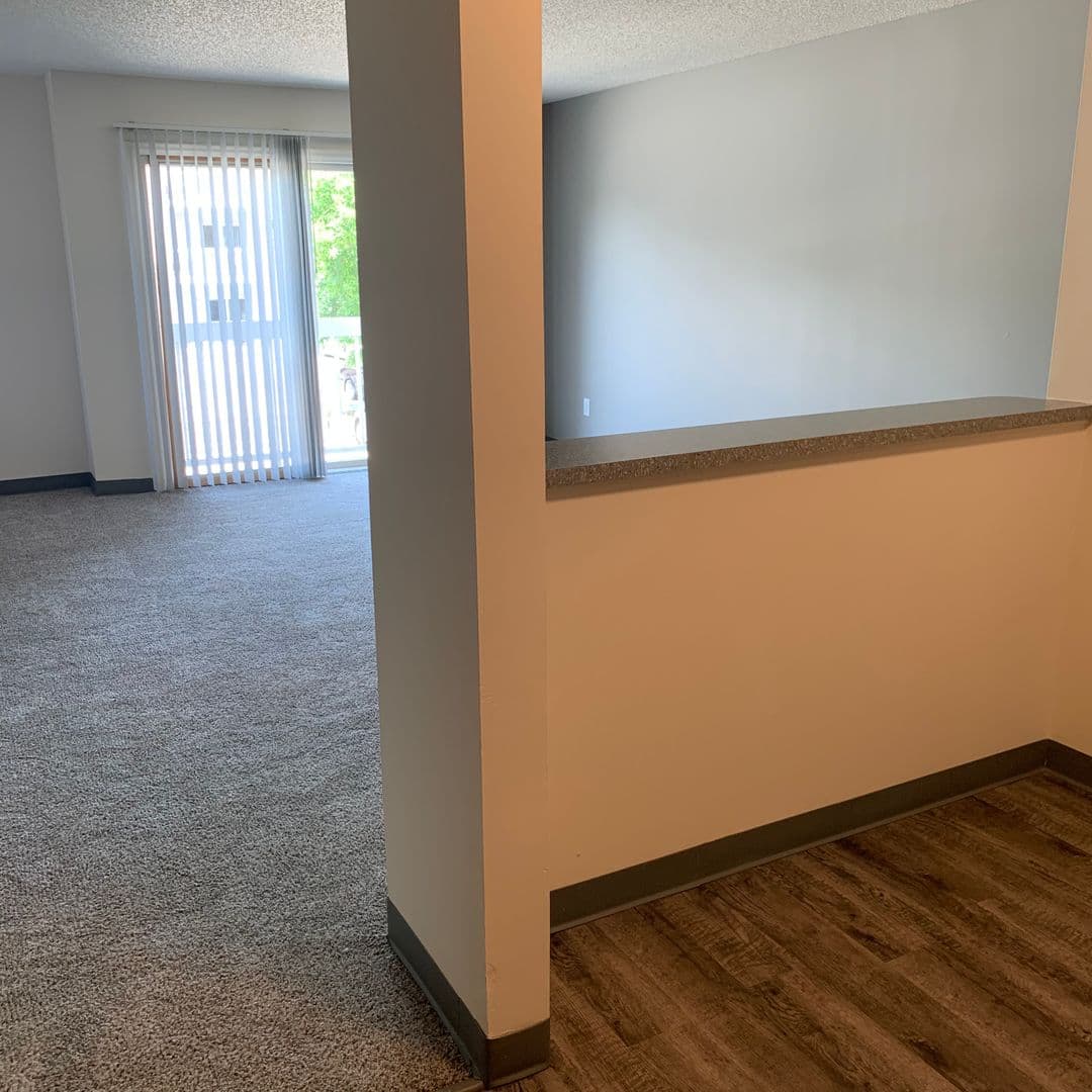 Des Moines Apartment: 1126 25th Street