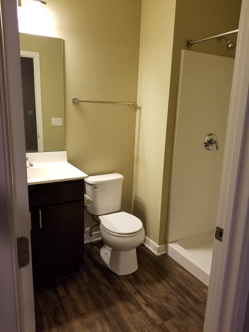 West Des Moines Apartment: 9061 Burkwood Drive