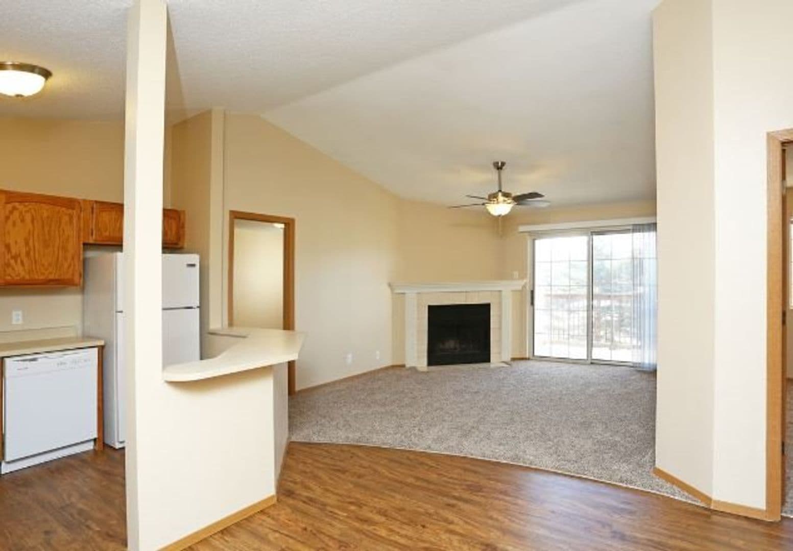 West Des Moines Apartment: 4001 EP True Parkway