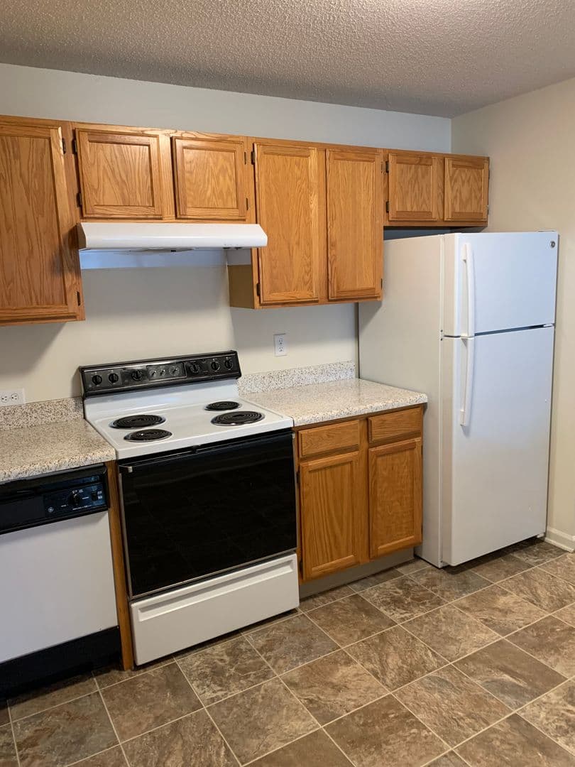 Des Moines Apartment: 1100 24th Street