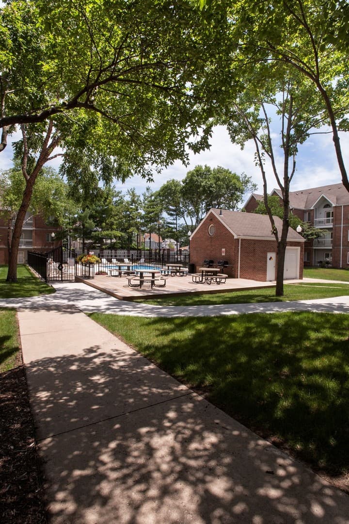 Des Moines Apartment: 1101 25th Street