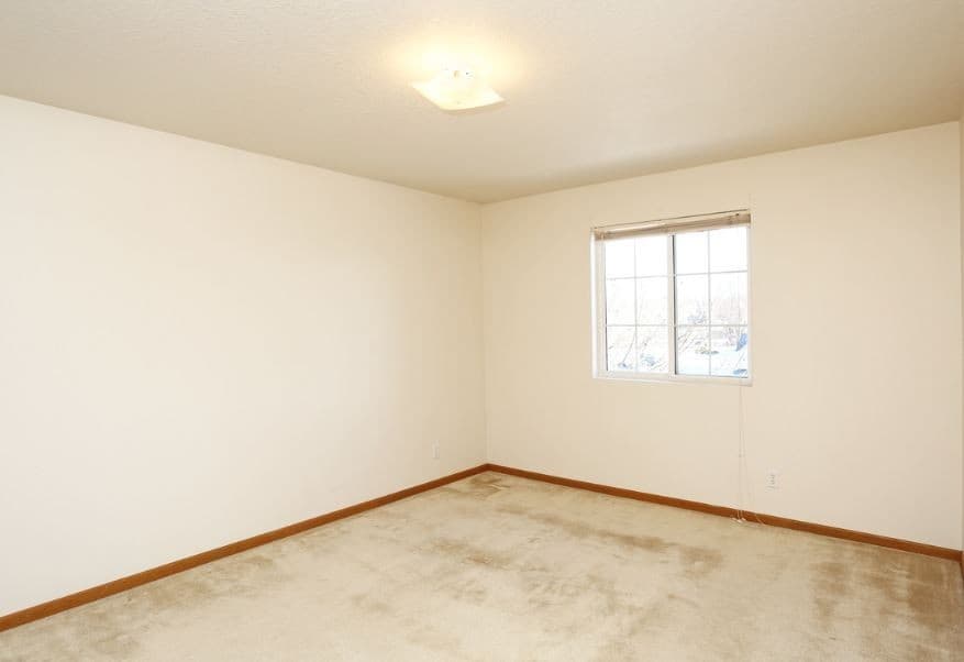 West Des Moines Apartment: 3105 EP True Parkway
