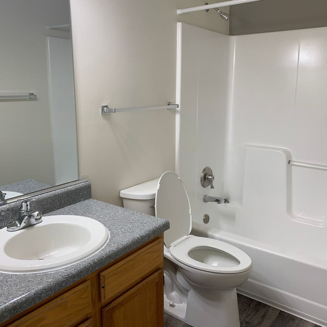 Des Moines Apartment: 1126 25th Street