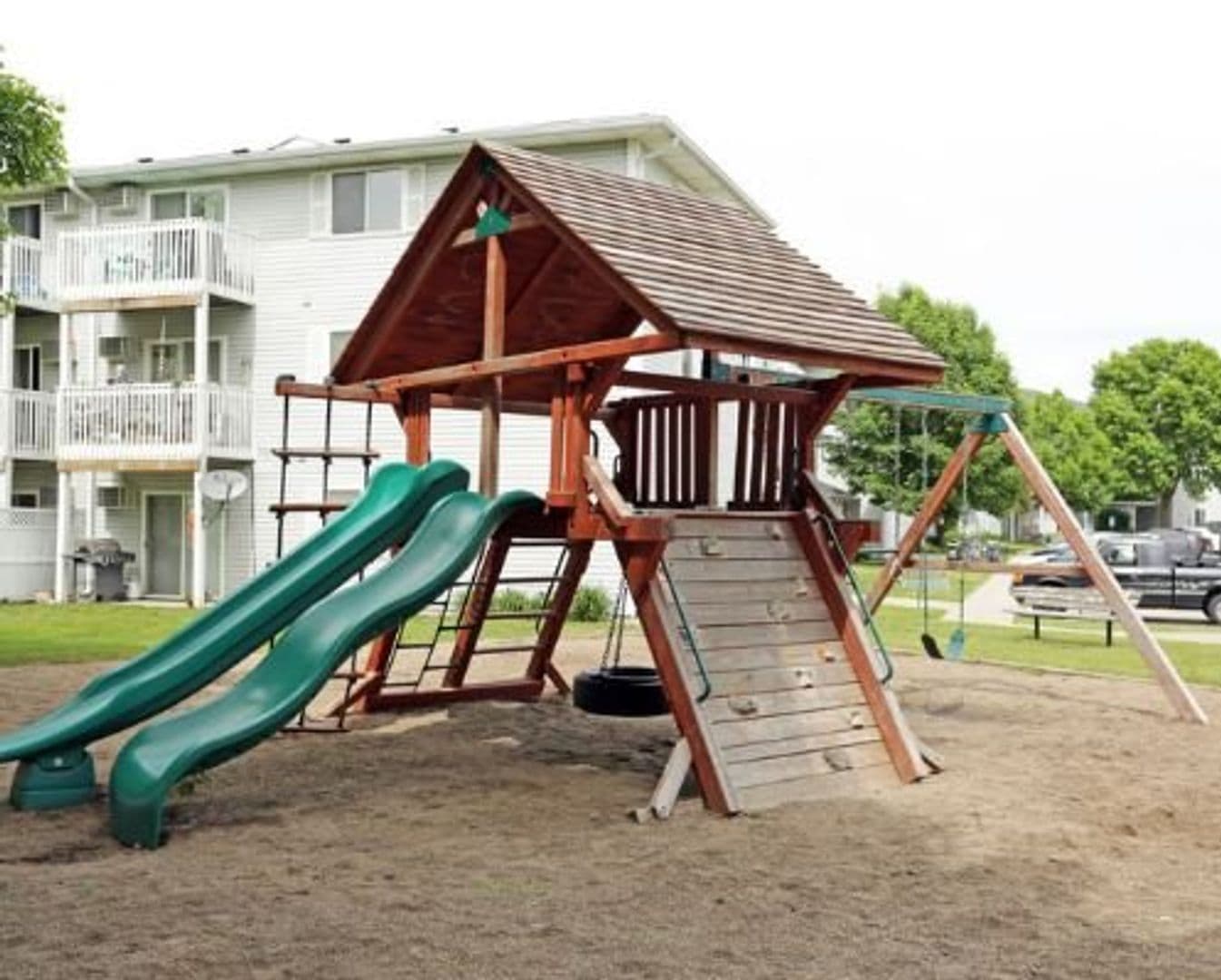 Altoona Apartment: 901 7th Avenue S.E.