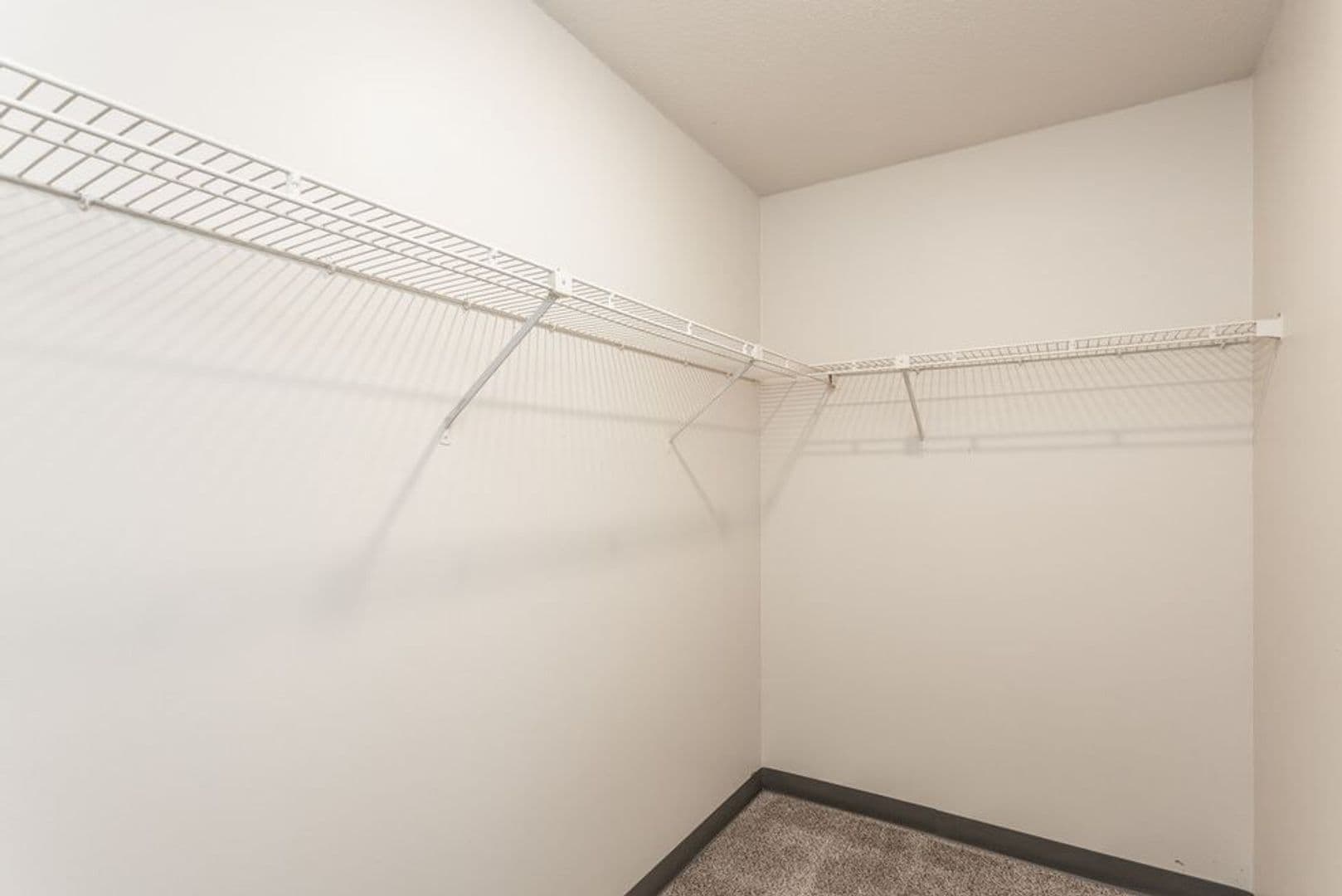 Des Moines Apartment: 1217 24th Street