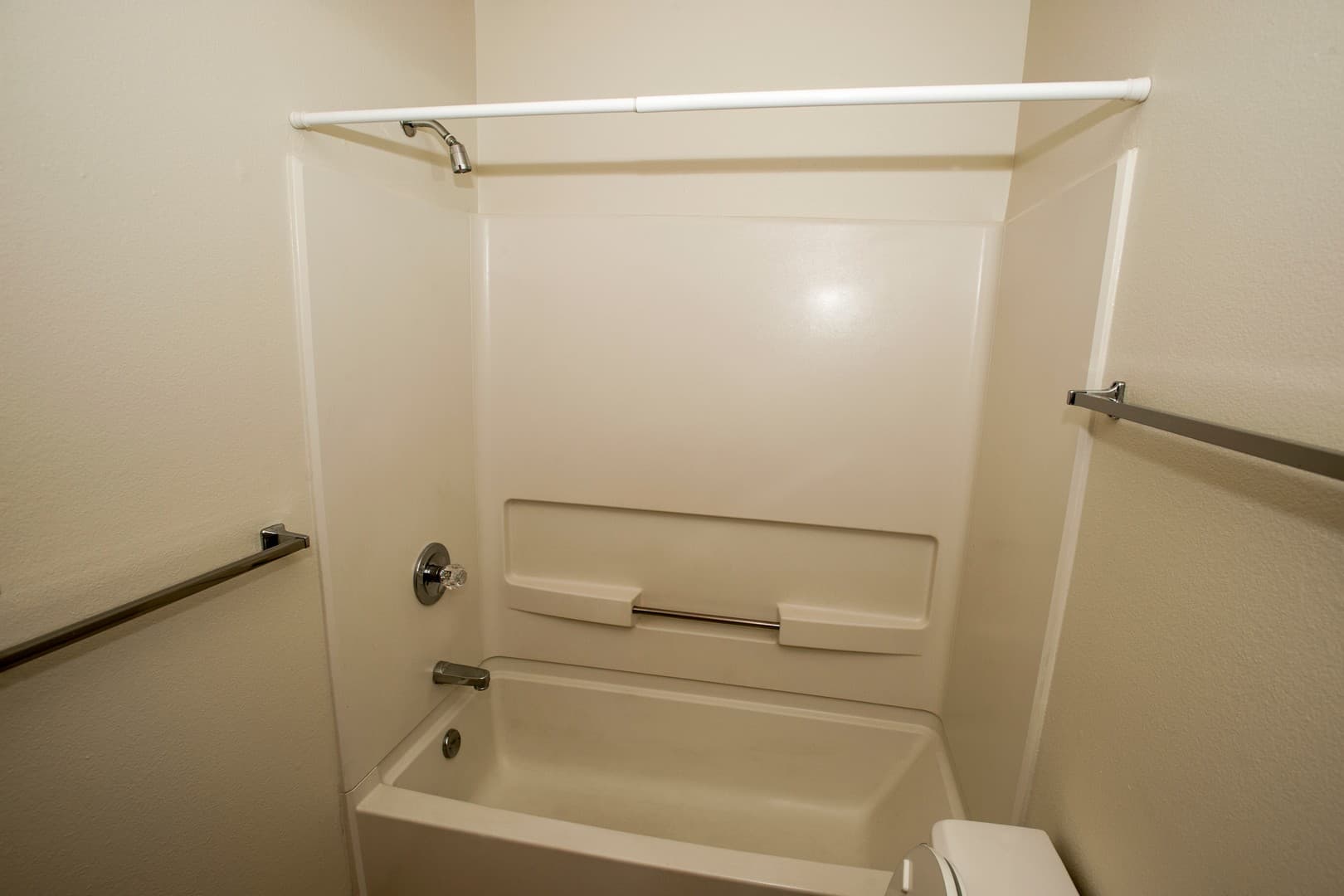 West Des Moines Apartment: 4001 EP True Parkway