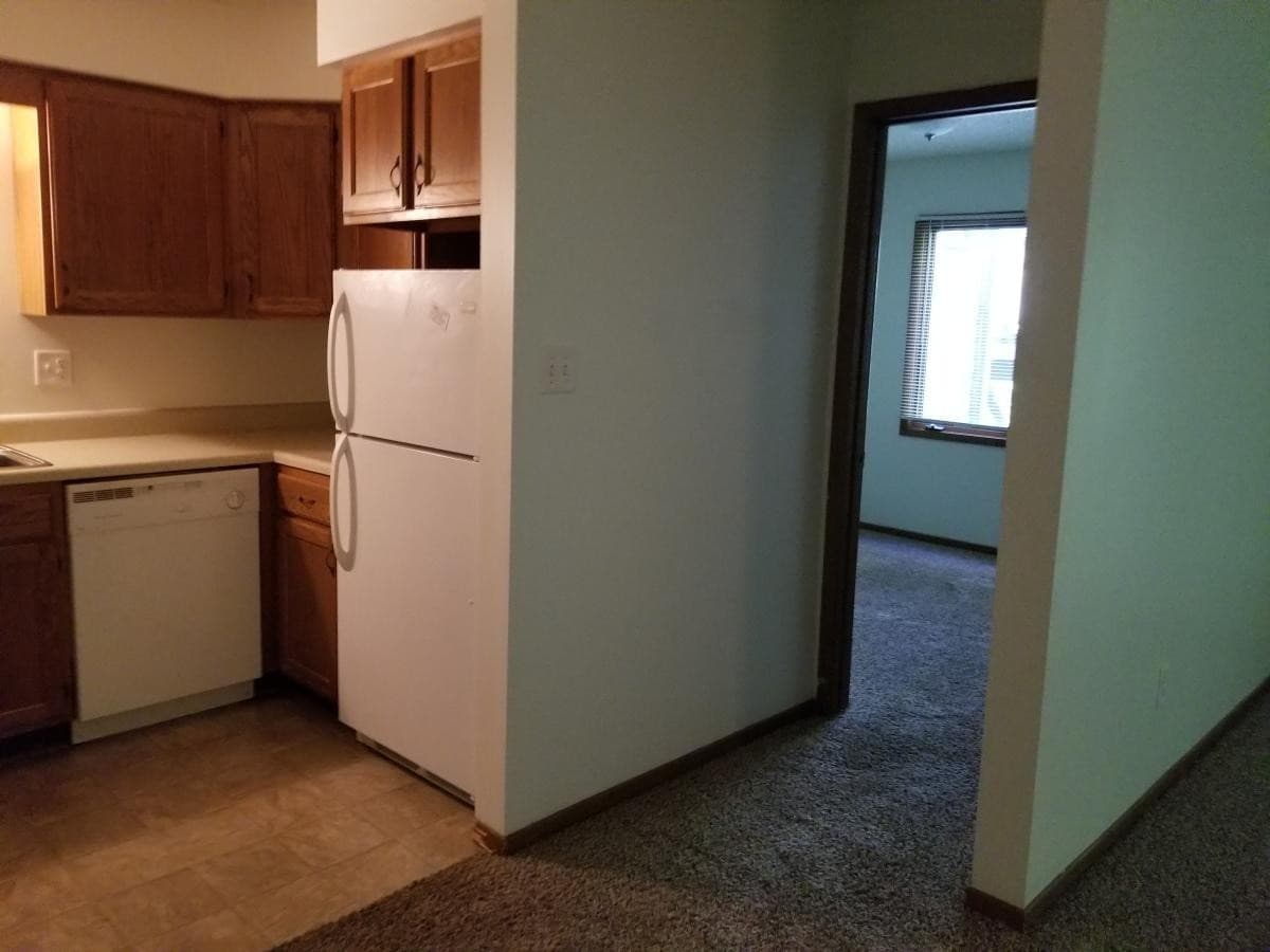 Pleasant Hill Apartment: 595 N. Pleasant Hill Blvd