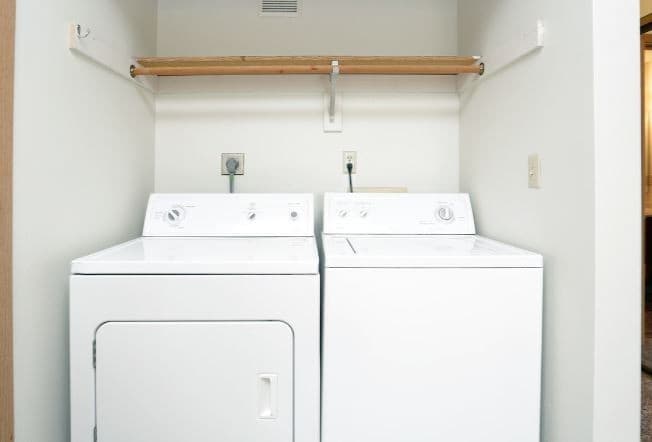 West Des Moines Apartment: 4001 EP True Parkway