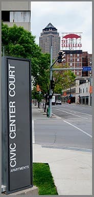 Des Moines Apartment: 200 Grand Avenue