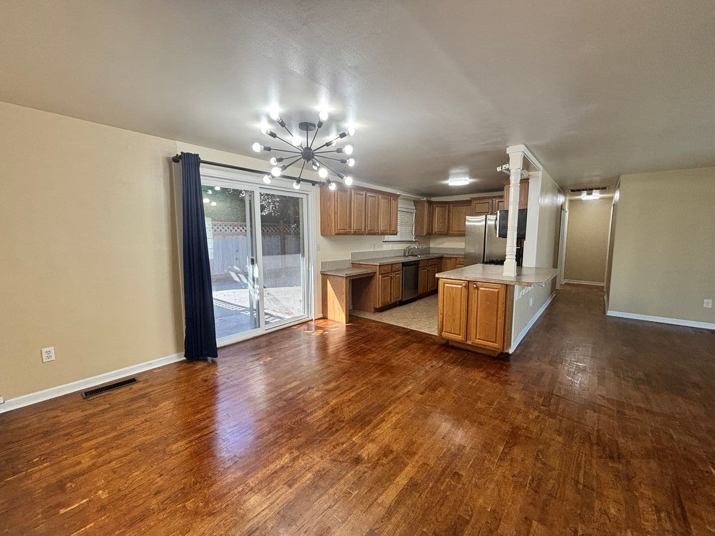 Edmonds House: 20216 76th Ave W