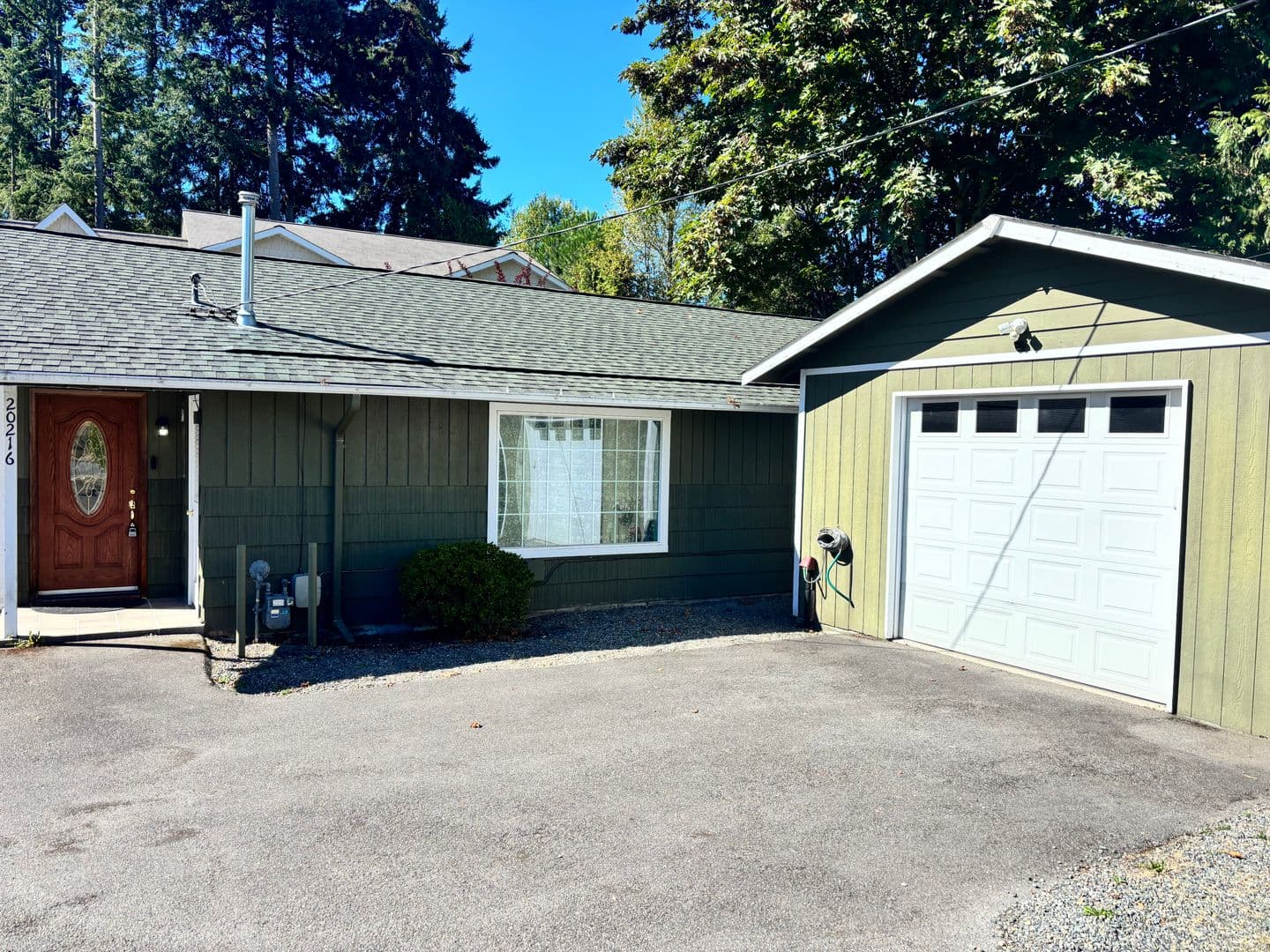 Edmonds House: 20216 76th Ave W