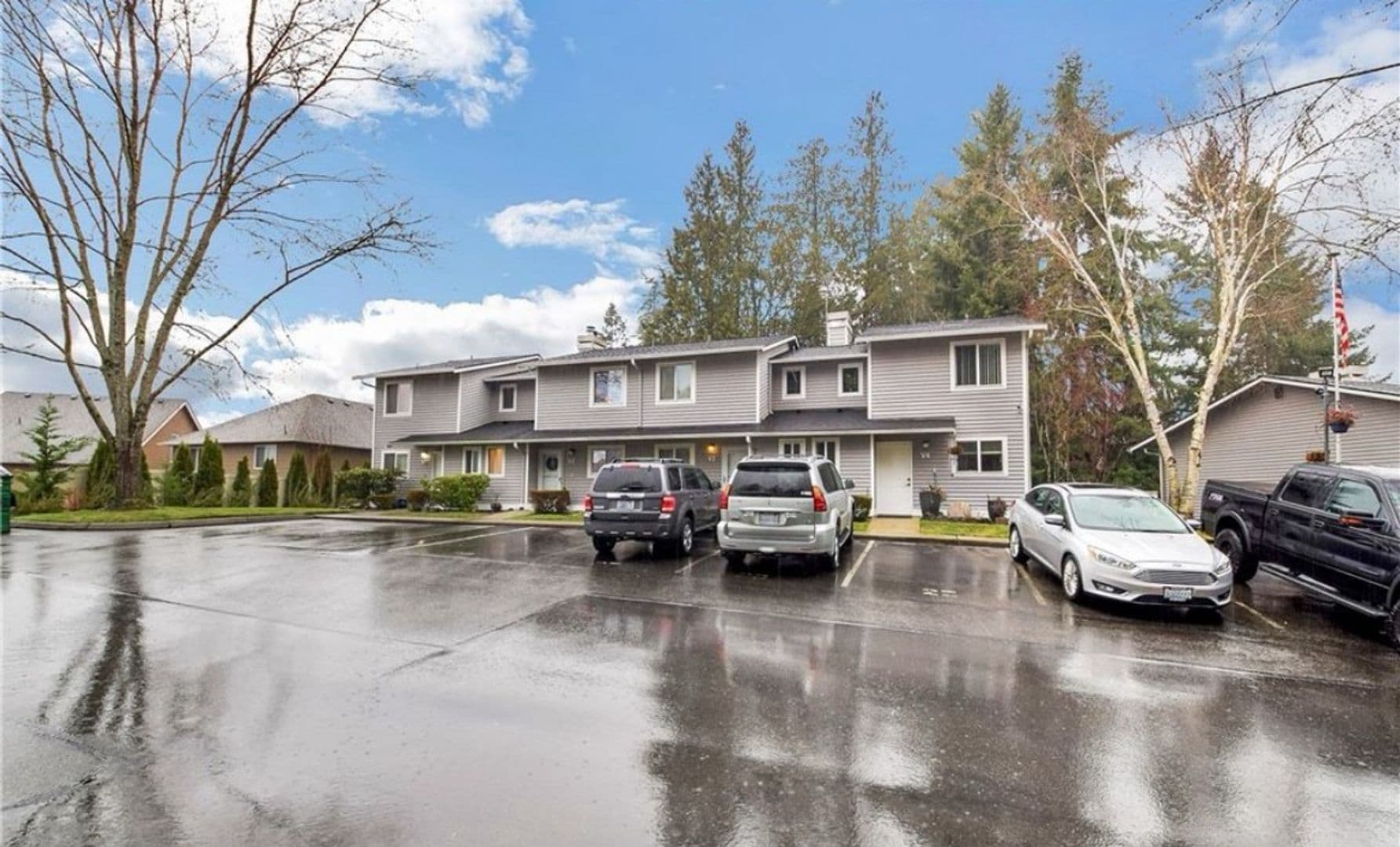 Bothell Townhome: 1526 192nd St SE