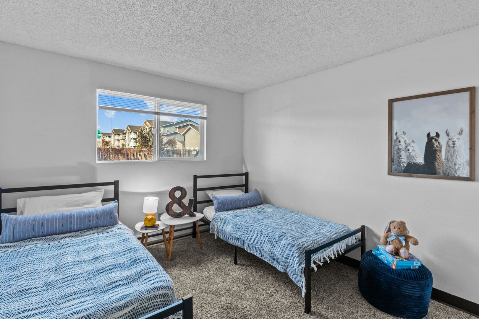 Kennewick Apartment: 445 N Volland St
