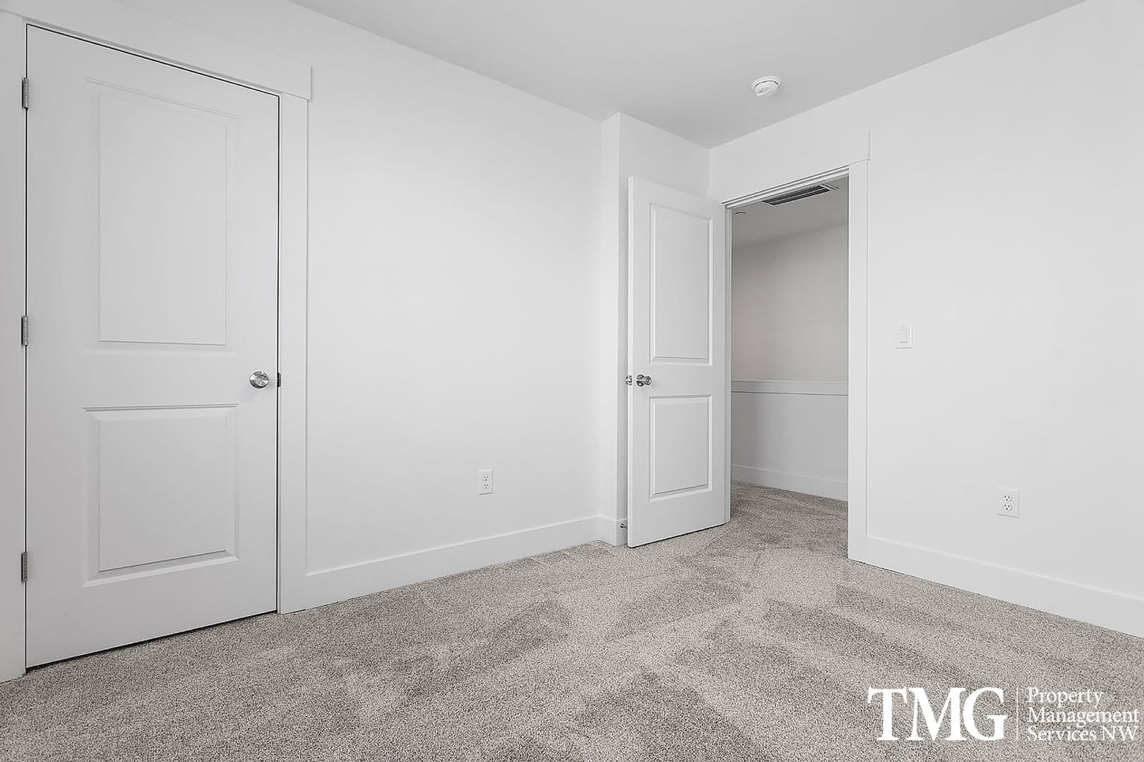 West Richland Townhome: 977 Creer Way - A-103