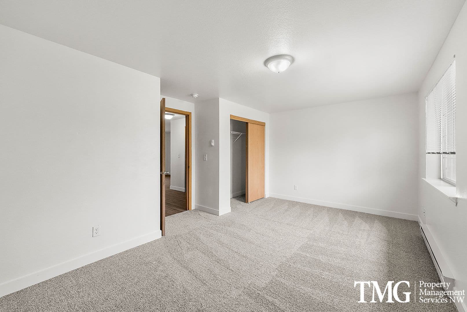 Vancouver Apartment: 3000 NE 109th Ave