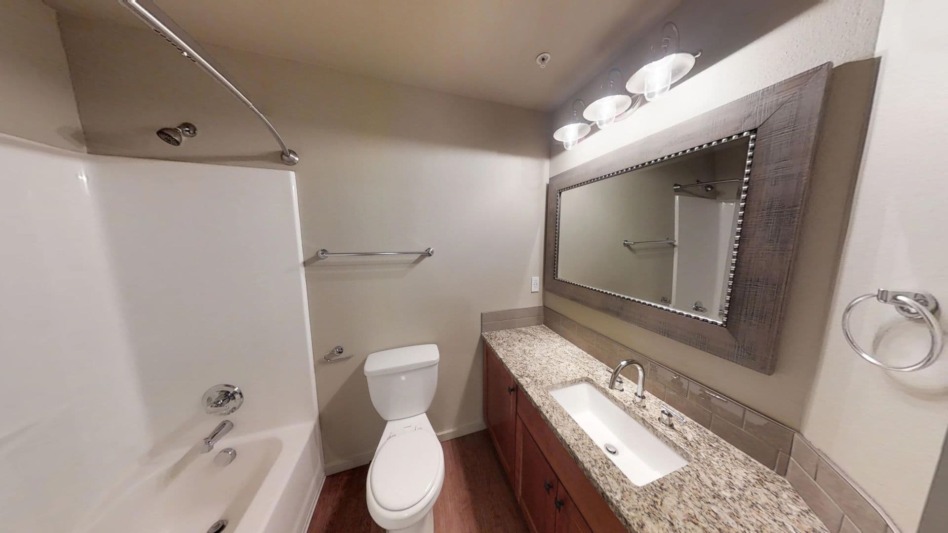 Vancouver Apartment: OLP 5264 NE 121st Avenue