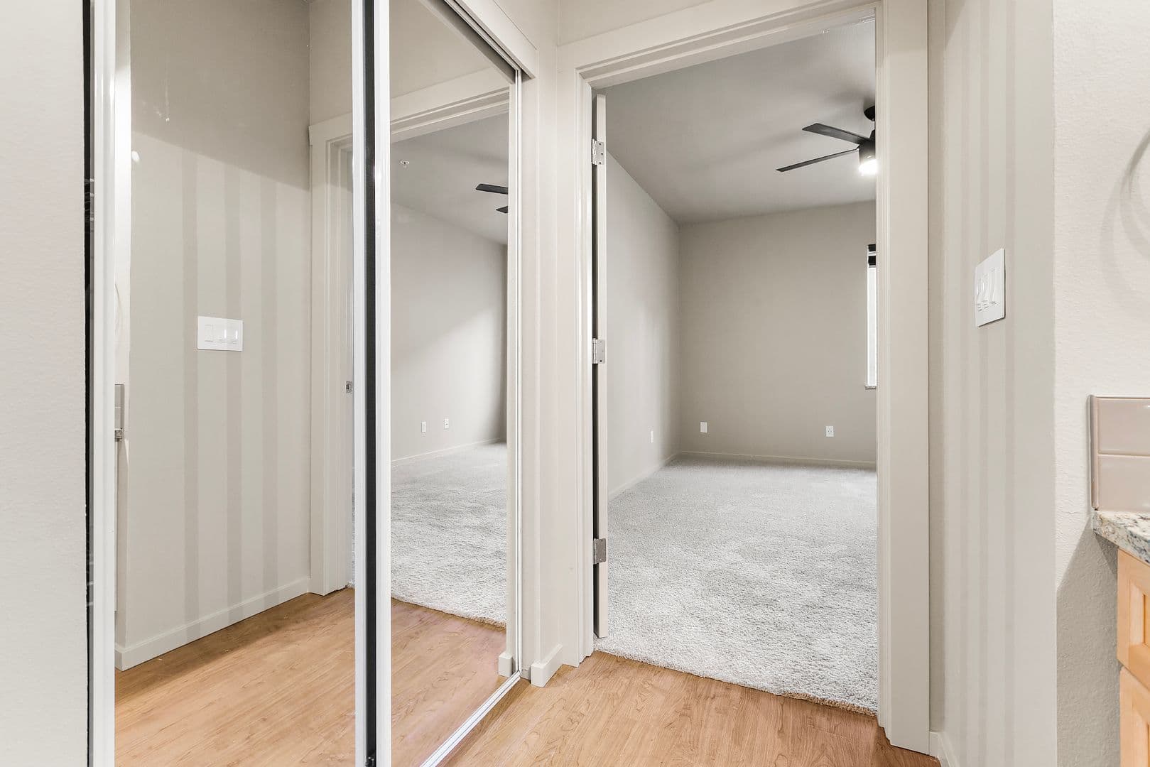 Vancouver Apartment: OLP 5264 NE 121st Avenue