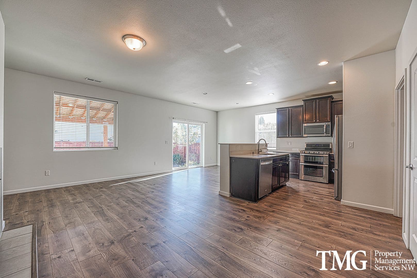 Vancouver House: 9203 NE 165th Avenue